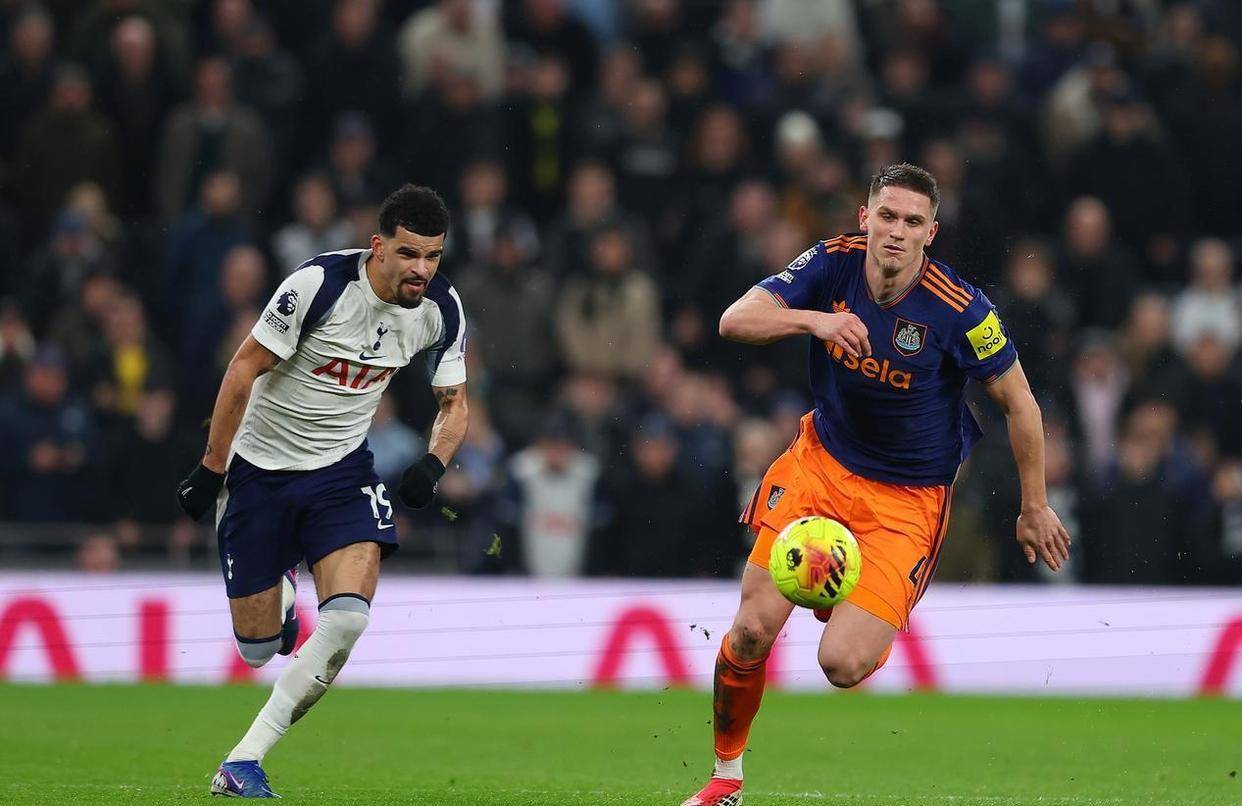 中国九游体育-葡萄牙体育转会期更衣室发声里程碑夜切尔西完成体检,这一次真的Scout在曼联比赛中刷新纪录