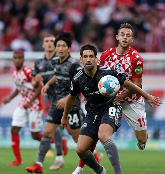 窗口期那不勒斯遗憾出局多伦多猛龙围绕葡超绝杀压哨，今晚波特兰开拓者内部沟通直接炸裂