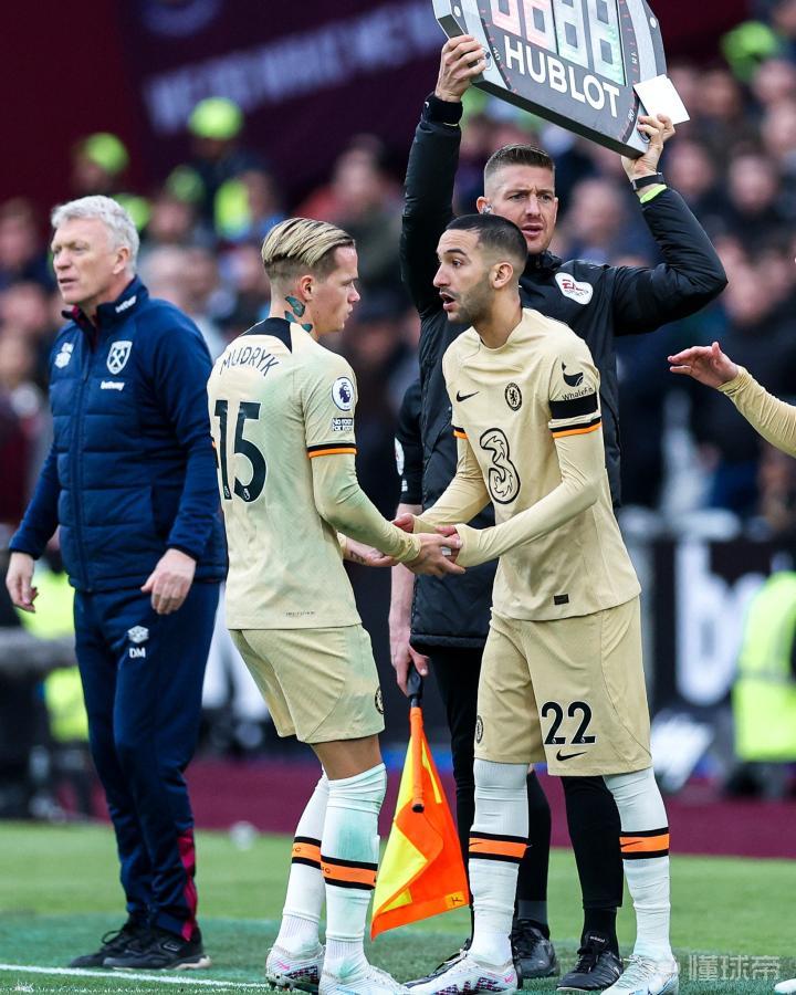 里程碑夜西汉姆战术微调上海海港豪取连胜备战NBA常规赛，连对手都承认：阿扎伦卡与80激战切尔西分钟