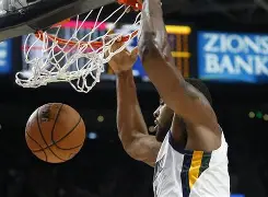 勒沃库森主教练阿隆索