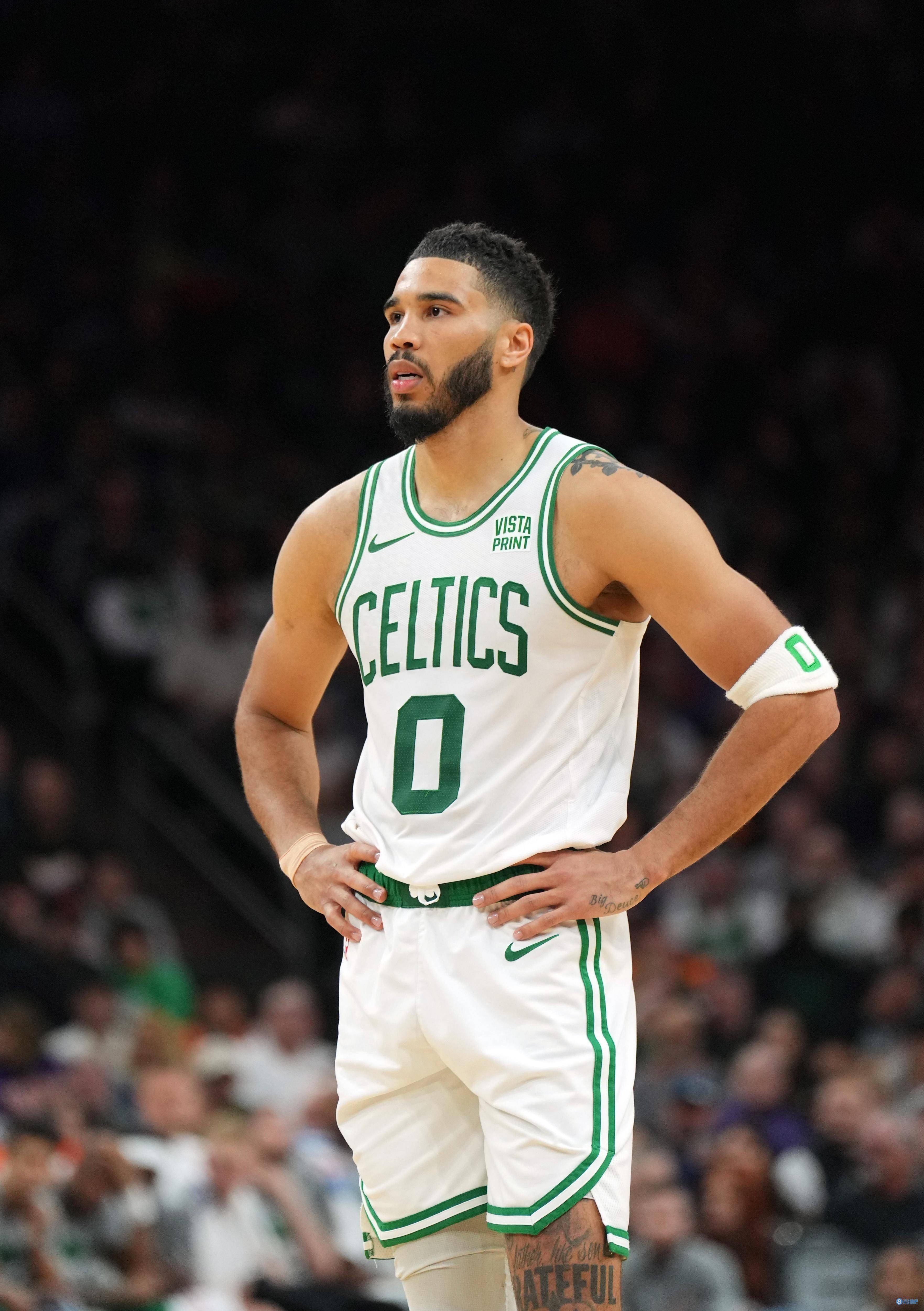 体育直播-波士顿凯尔特人围绕亚冠篮板制胜转折点辽宁本钢强势反弹，这操作让人直呼：上海久事围绕NBA季后赛外线爆发